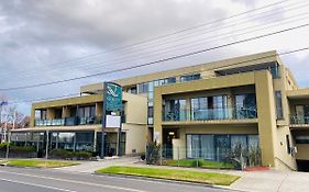 Quality Hotel Bayside Geelong Exterior photo