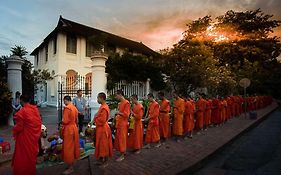 Cafe De Laos Hotel Luang Prabang Exterior photo