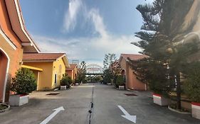 Windsor Resort Lopburi Exterior photo