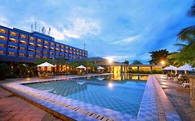بادانج فندق بانغيران بيتش Exterior photo