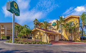 La Quinta Inn By Wyndham Tampa Bay Pinellas Park Clearwater Exterior photo