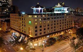 Holiday Inn Montreal Centre Ville Downtown, An Ihg Hotel Exterior photo