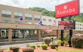 Ramada By Wyndham Paintsville Hotel & Conference Center Exterior photo