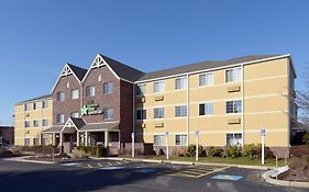 Extended Stay America Suites - Providence - Airport Warwick Exterior photo