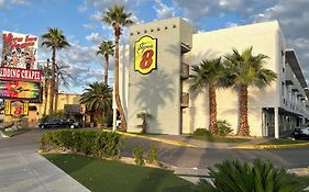 Super 8 By Wyndham Las Vegas North Strip/Fremont St. Area Exterior photo