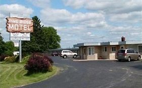 Pine Ridge Motel Dodgeville Exterior photo