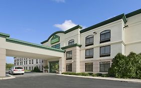 Wingate By Wyndham Green Bay Exterior photo