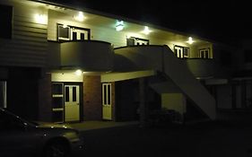 Ulster Lodge Motel Hamilton Exterior photo