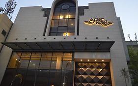 Amer Hotel Lahore Exterior photo