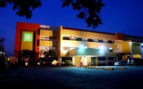 Grand Regal Hotel Bacolod Exterior photo