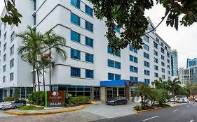 Doubletree By Hilton Panama City Exterior photo