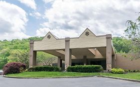 Quality Inn Prestonsburg Exterior photo