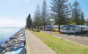 Nrma Port Macquarie Breakwall Holiday Park Exterior photo