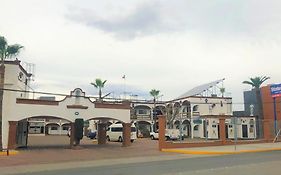 State Inn Chihuahua Exterior photo