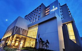 Acacia Hotel Davao Exterior photo