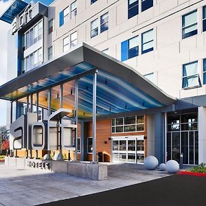 Aloft Seattle Sea-Tac Airport Hotel SeaTac Exterior photo