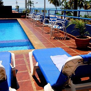 Puerto Playa Hotel Lecheria Exterior photo