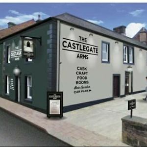The Castlegate Arms Hotel Penrith Exterior photo