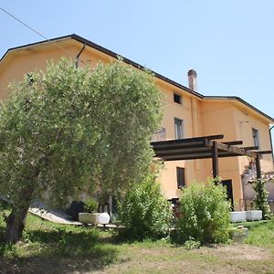 La Casa Delle Storie Bed & Breakfast Teramo Exterior photo