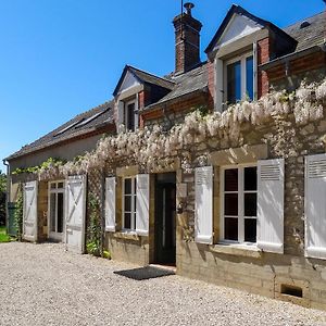 Clos Des Ormes Jargeau Exterior photo