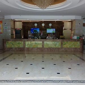 Greentree Inn Xianning Tongcheng County Bus Station Business Hotel Exterior photo