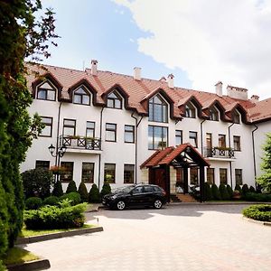 Zoloto Karpat Hotel Stryi Exterior photo