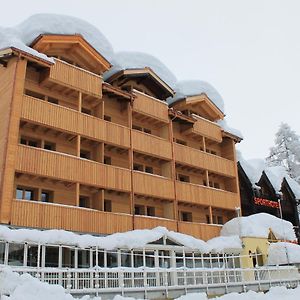 Sporthotel Oberwald Exterior photo