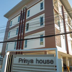 Prinya House ปริญญา เฮ้าส์ Aparthotel Ban Huai Kapi Exterior photo