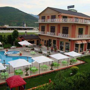 Hotel Colombo Elbasan Exterior photo