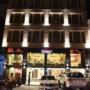 Milan - A Boutique Hotel Prayagraj Exterior photo