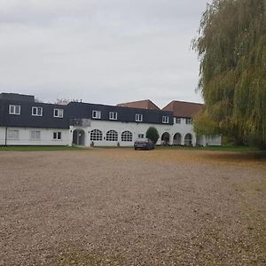 Oyo Belvoir Hotel Nottingham Exterior photo