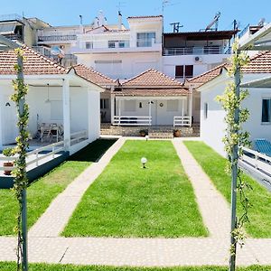 Seaside Bungalows Petalidi Exterior photo