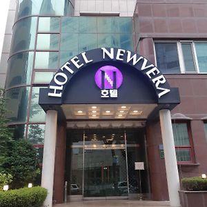 Hotel Newvera Cheongju Exterior photo