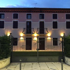 Villa Giotto Luxury Suite & Apartments Mestre Exterior photo