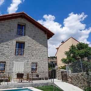 Casa Rural Del Tio Maino Villa Becerril de la Sierra Exterior photo