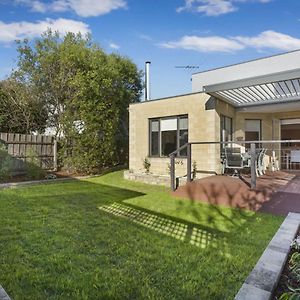 Sunset Views Mornington Villa Exterior photo