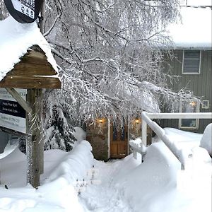 Feathertop Alpine Lodge Falls Creek Exterior photo