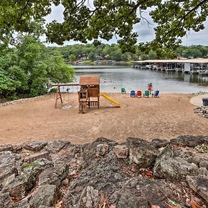 Lake Of The Ozarks Home With Balcony And Grill! Osage Beach Exterior photo