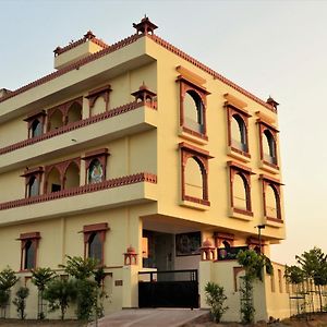 Omak Tiger Seven Hotel Sawai Madhopur Exterior photo