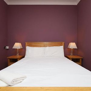 Traditional, Comfortable And Friendly Hotel Basingstoke Exterior photo