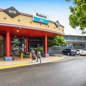 Meadow Inn Hotel-Motel Melbourne Exterior photo