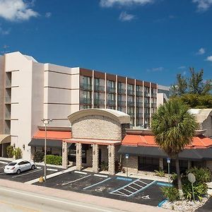 Florida Beach Hotels Lauderdale-by-the-Sea Exterior photo