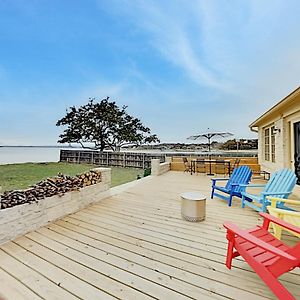 Lakefront Life Burnet Exterior photo