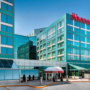 Sheraton Gateway Hotel In Toronto International Airport Mississauga Exterior photo