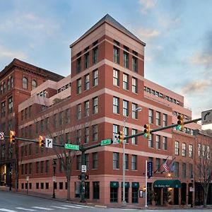 The Berkeley Hotel Richmond Exterior photo