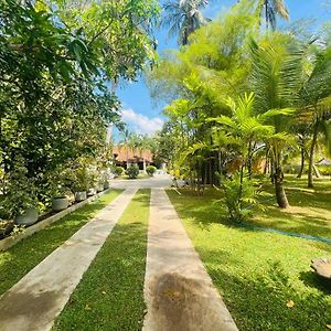 Krishan Villa Negombo Exterior photo