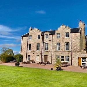 Shieldhill Castle Hotel Biggar Exterior photo