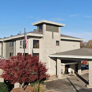 La Quinta By Wyndham Springfield South Hotel Exterior photo