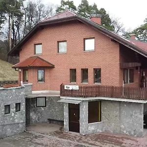 Kegljisce Visole Apartmaji In Sobe Hotel Slovenska Bistrica Exterior photo