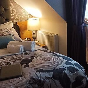 Outlander Boutique B&B King Cruden Bay Exterior photo